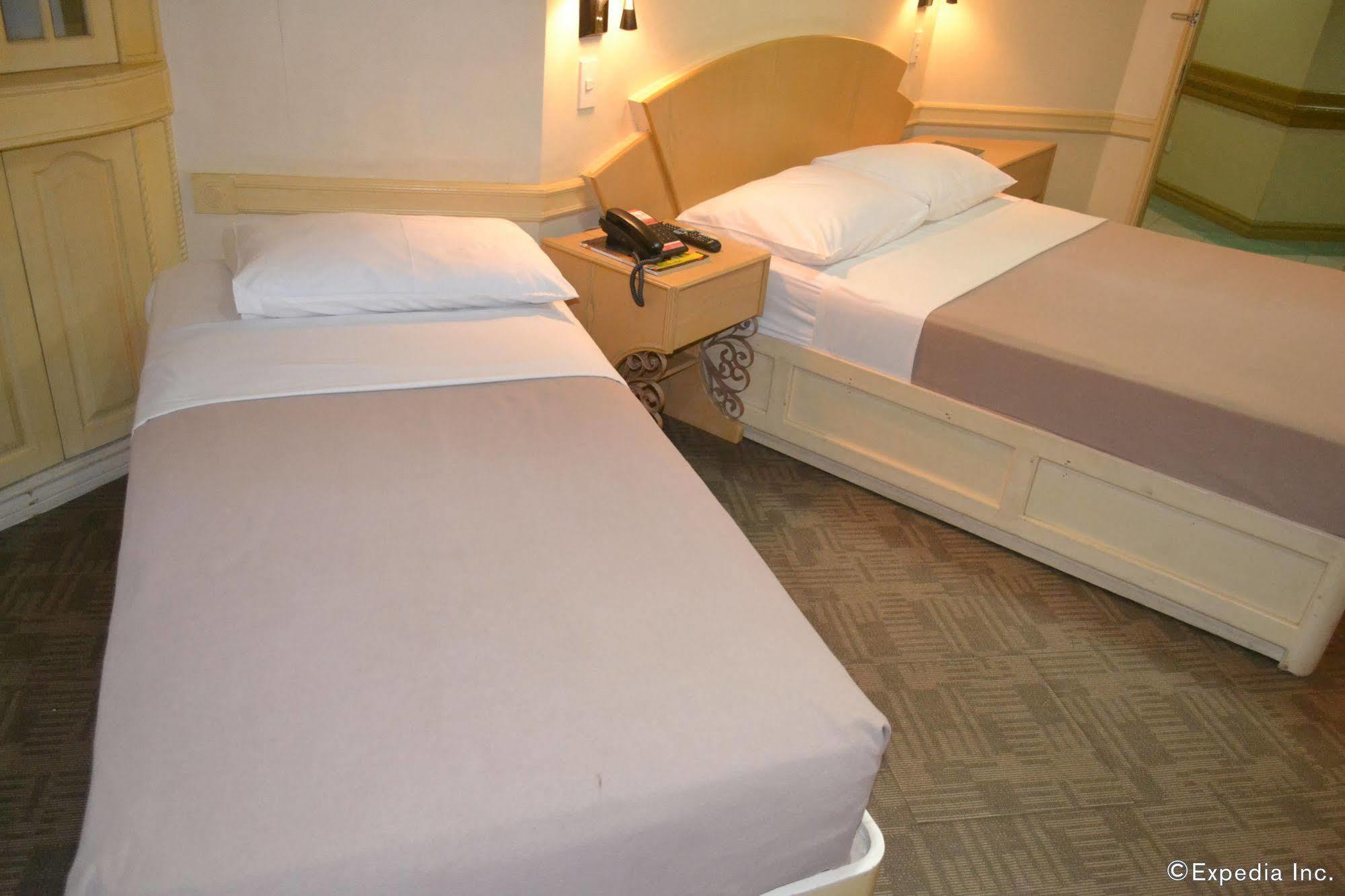 Phela Grande Hotel General Santos City Buitenkant foto
